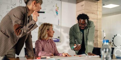 teachers working together